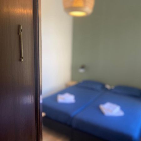 Hotel 'T Sonnehuys La Haya Habitación foto