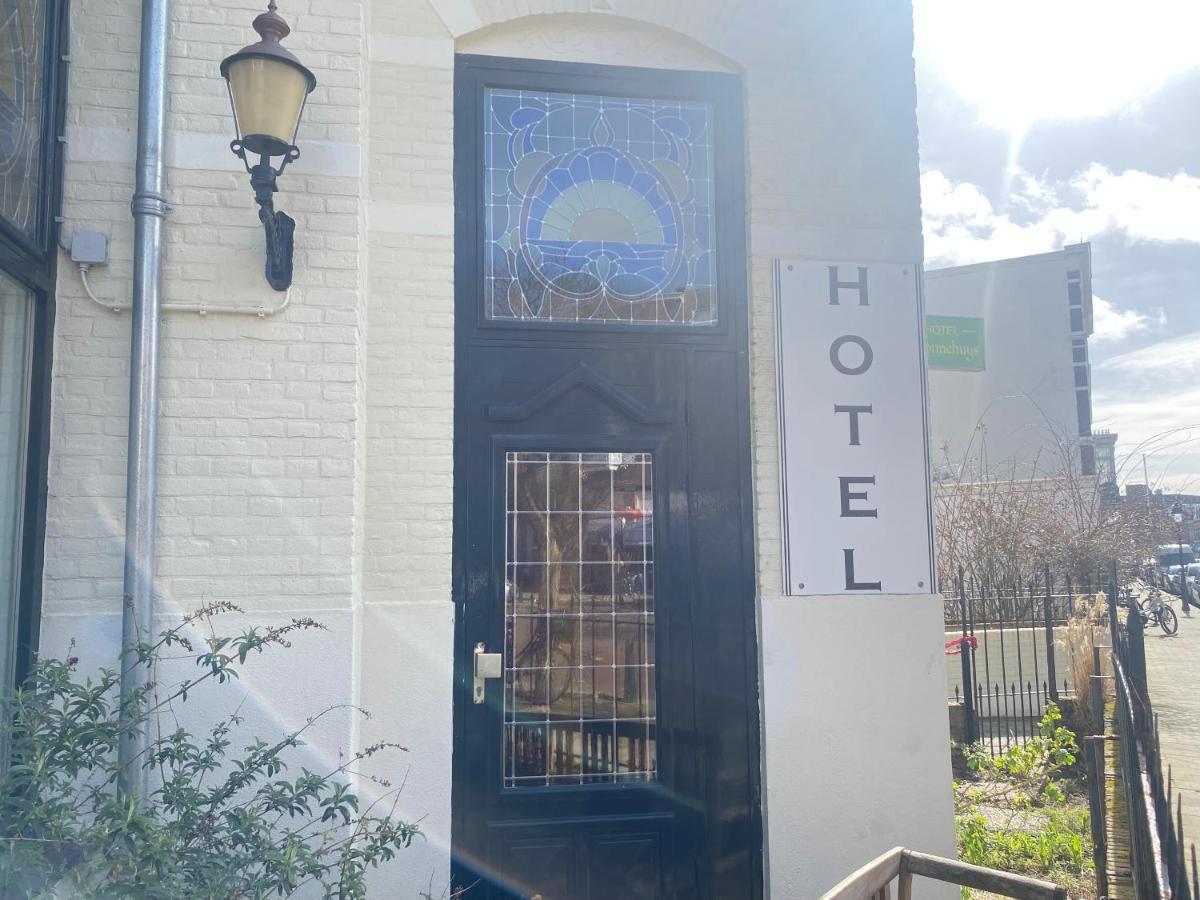 Hotel 'T Sonnehuys La Haya Exterior foto